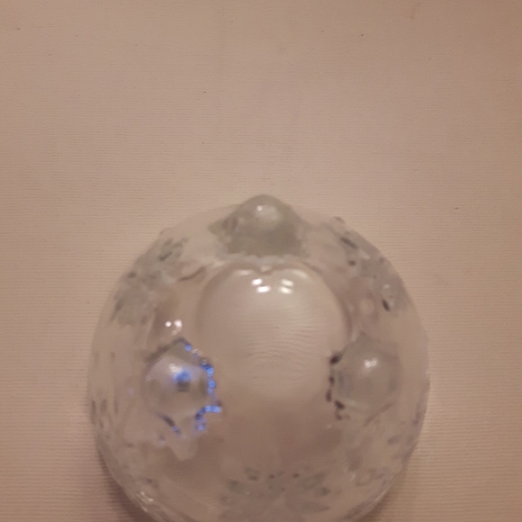 Small round clear glass serving candy dish - Picture 6 of 8